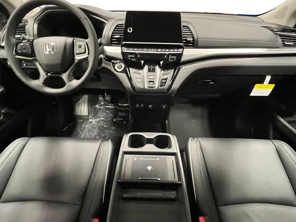 New 2026 Honda Odyssey Touring image 14