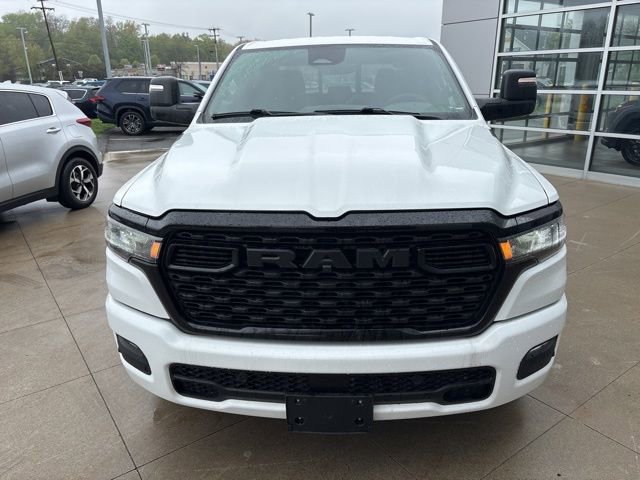 Used 2025 RAM 1500 Big Horn AWD/4WD image 2