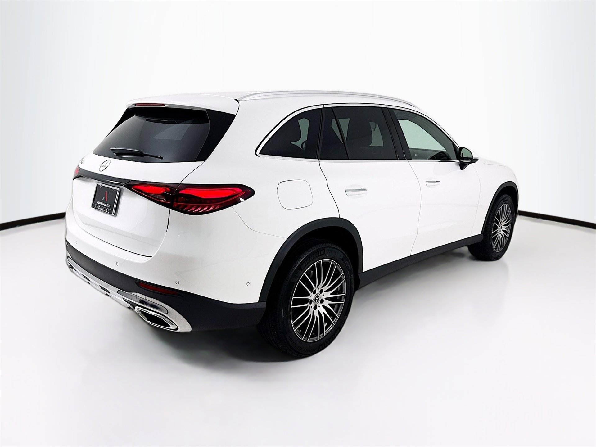 Certified 2025 Mercedes-Benz GLC 300 image 8