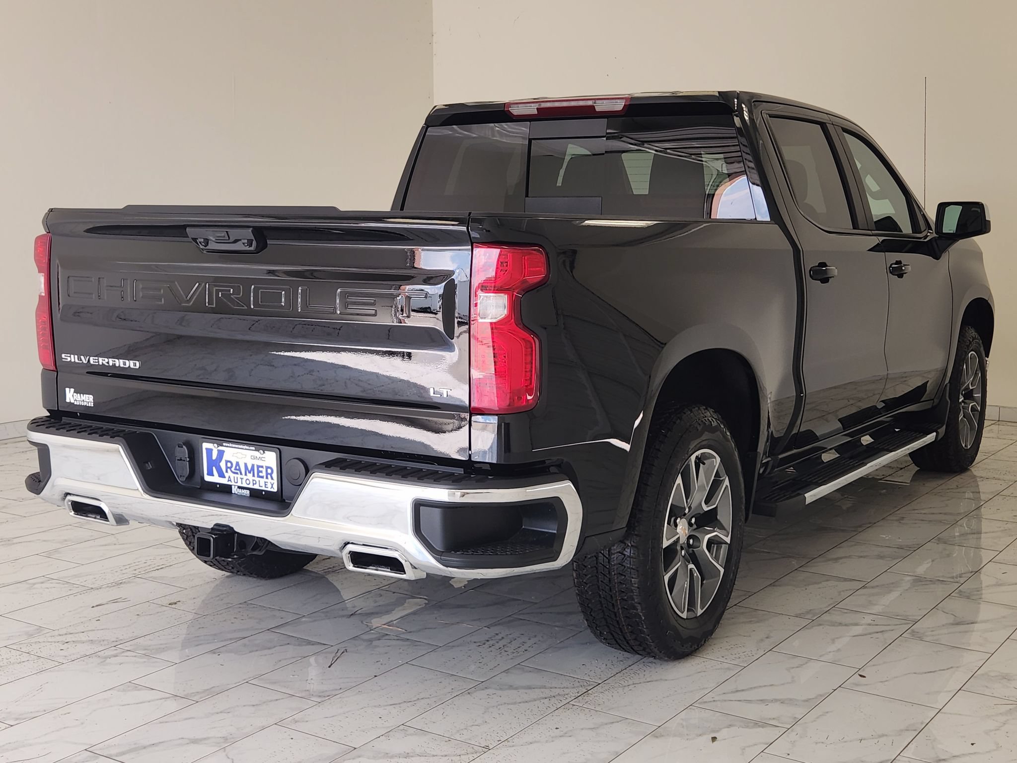 New 2026 Chevrolet Silverado 1500 LT w/ Z71 Off-Road Package AWD/4WD image 5