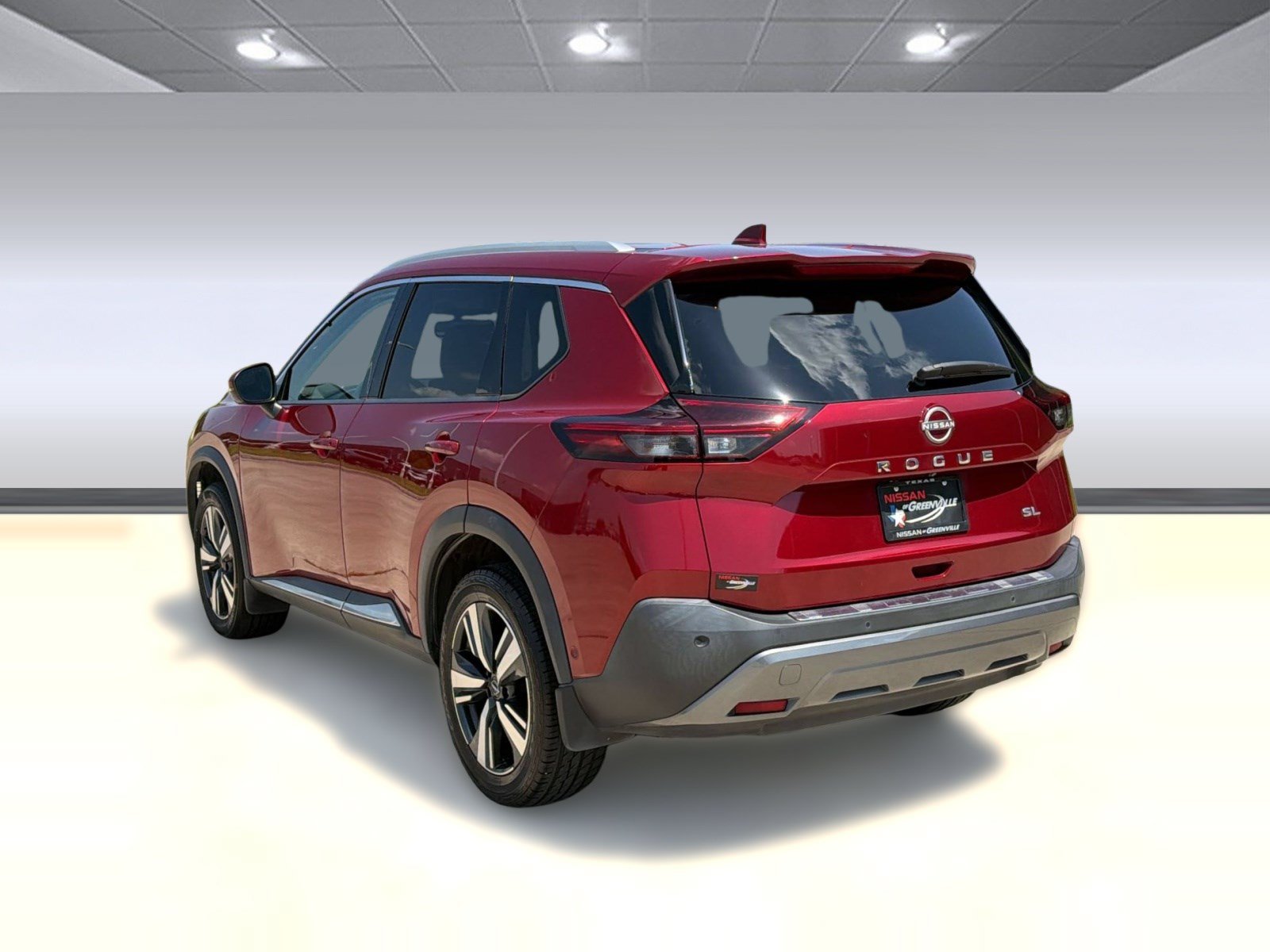 Used 2022 Nissan Rogue SL w/ SL Premium Package FWD image 3