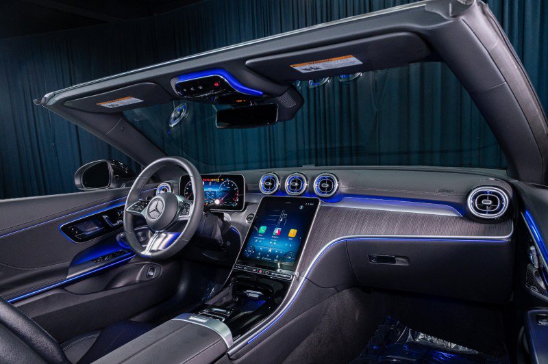New 2026 Mercedes-Benz CLE 300 4MATIC Cabriolet image 7