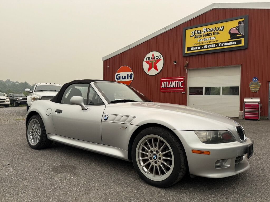 Used 2001 BMW Z3 3.0i RWD image 1