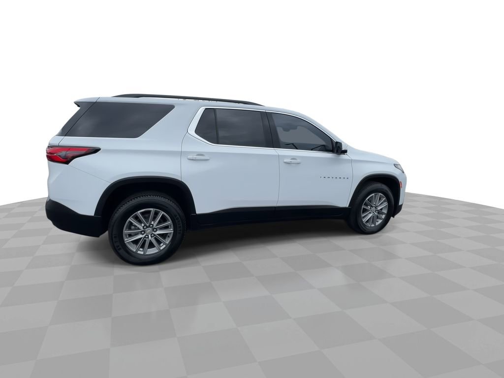 Used 2023 Chevrolet Traverse LT w/ Rear Camera Mirror Package AWD/4WD image 8