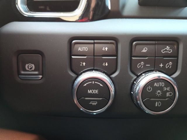 Used 2026 GMC Sierra 1500 Denali Ultimate AWD/4WD image 14