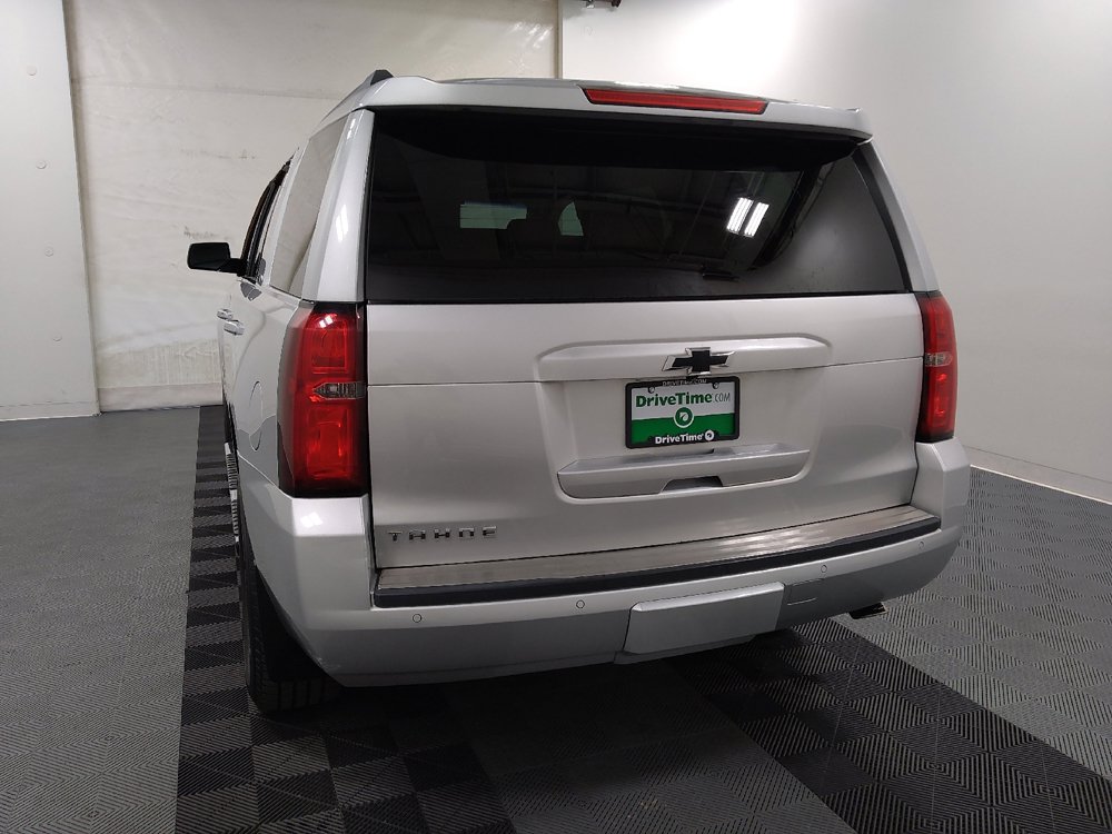 Used 2018 Chevrolet Tahoe LT w/ LT Signature Package AWD/4WD image 6