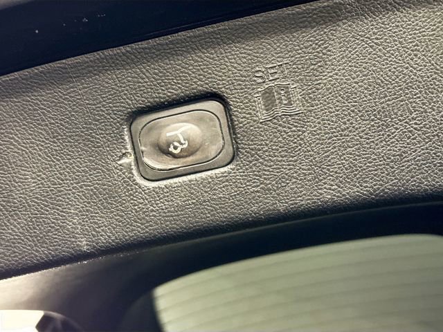 Used 2015 Ford Edge Titanium w/ Equipment Group 301A image 41