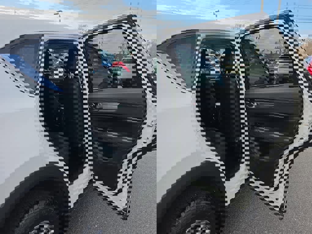 Used 2023 MAZDA CX-5 AWD 2.5 S w/ Select Package image 22