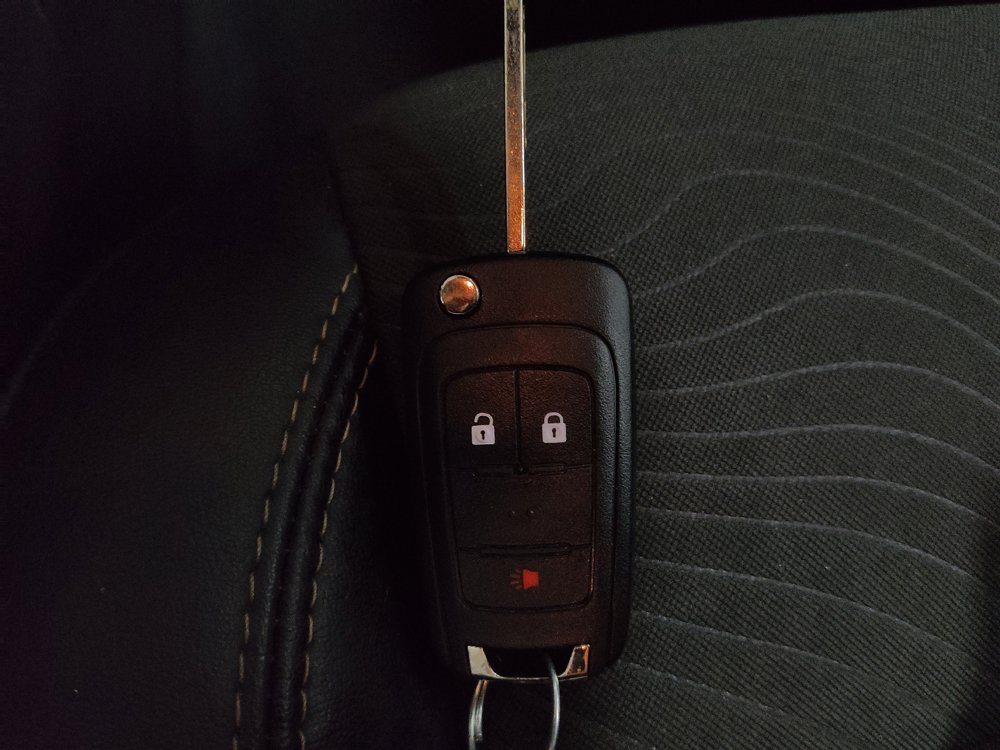 Used 2014 Buick Encore FWD image 32