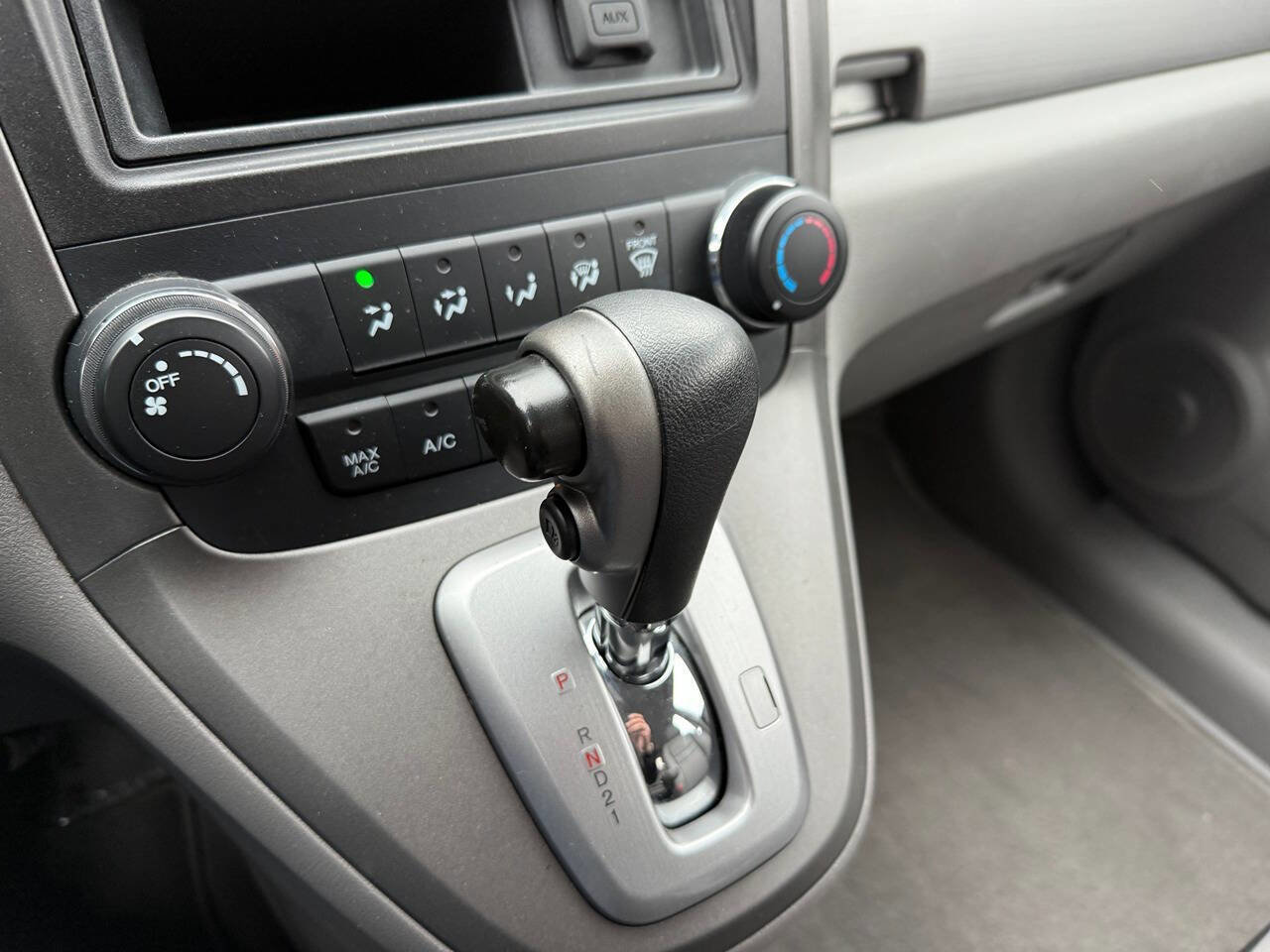 Used 2011 Honda CR-V LX image 53