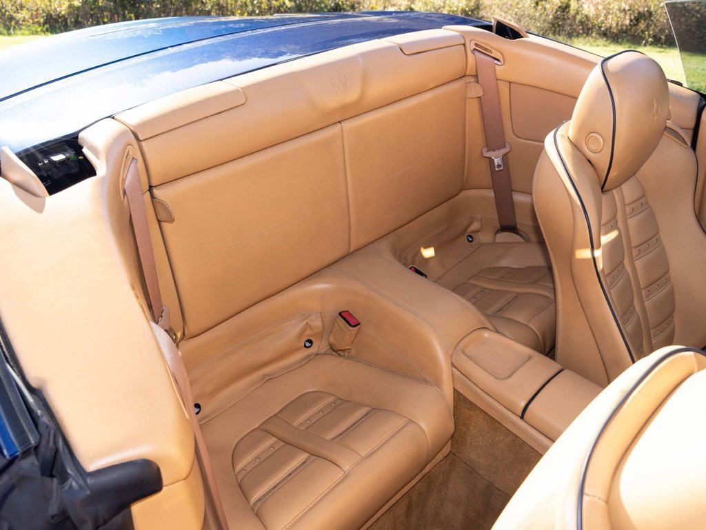 Used 2011 Ferrari California image 37