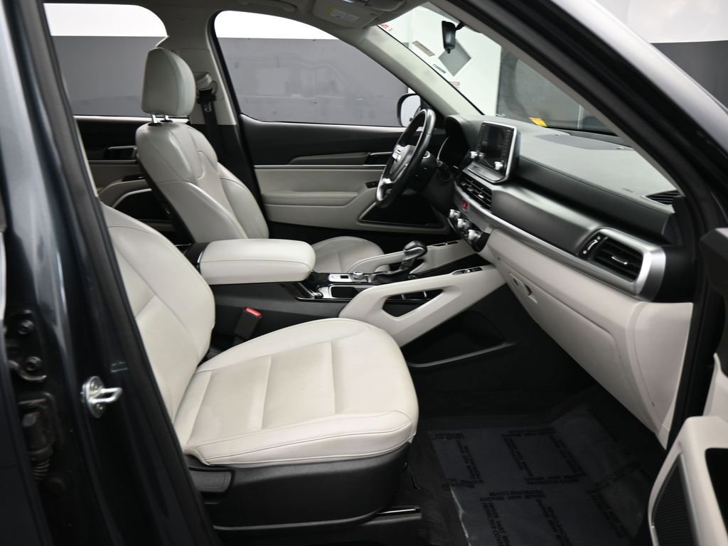 Used 2021 Kia Telluride S image 42