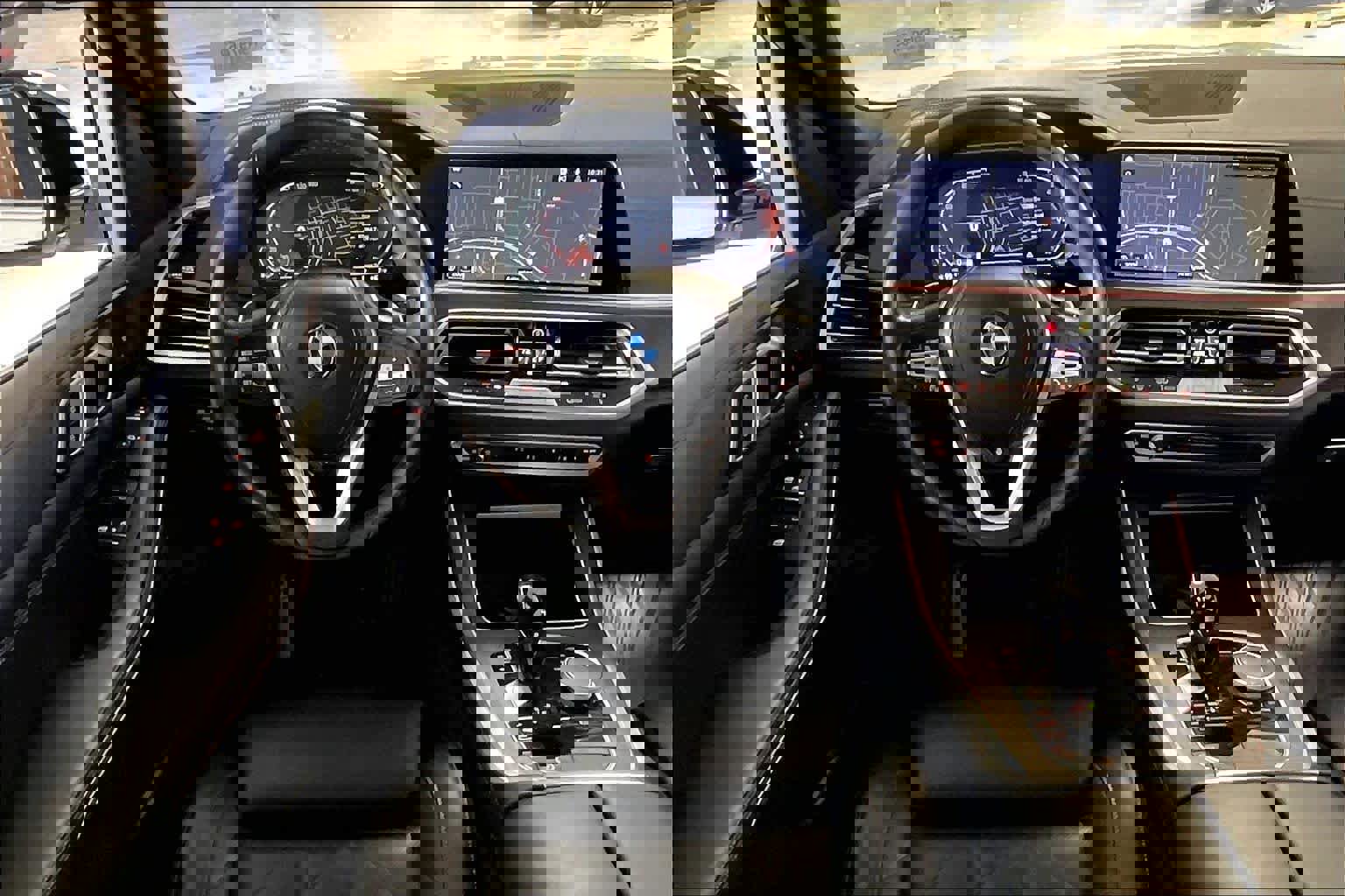 Used 2023 BMW X5 xDrive40i w/ Premium Package image 5