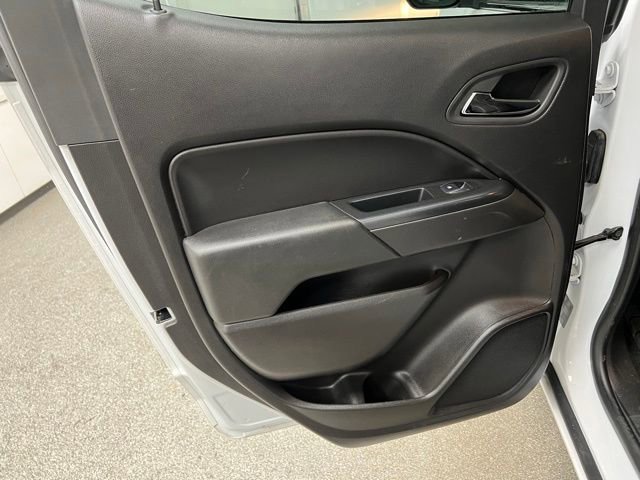 Used 2016 Chevrolet Colorado LT w/ LT Convenience Package image 40