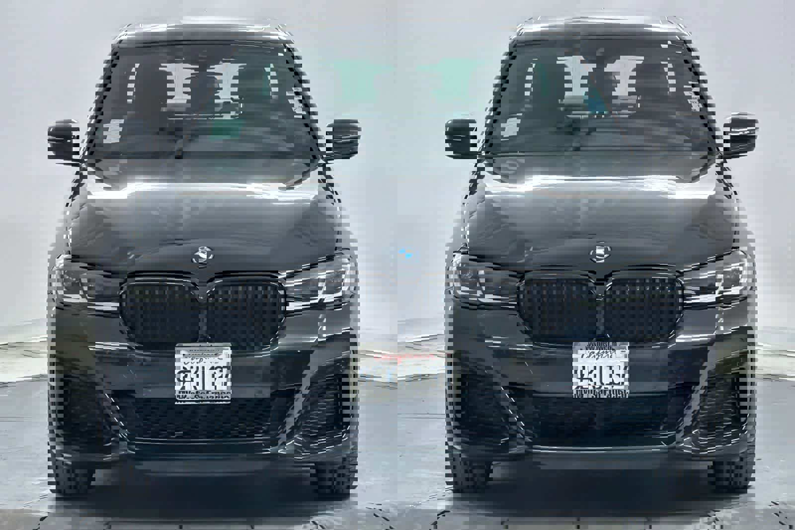 Used 2023 BMW 530e 530e w/ M Sport Package image 10