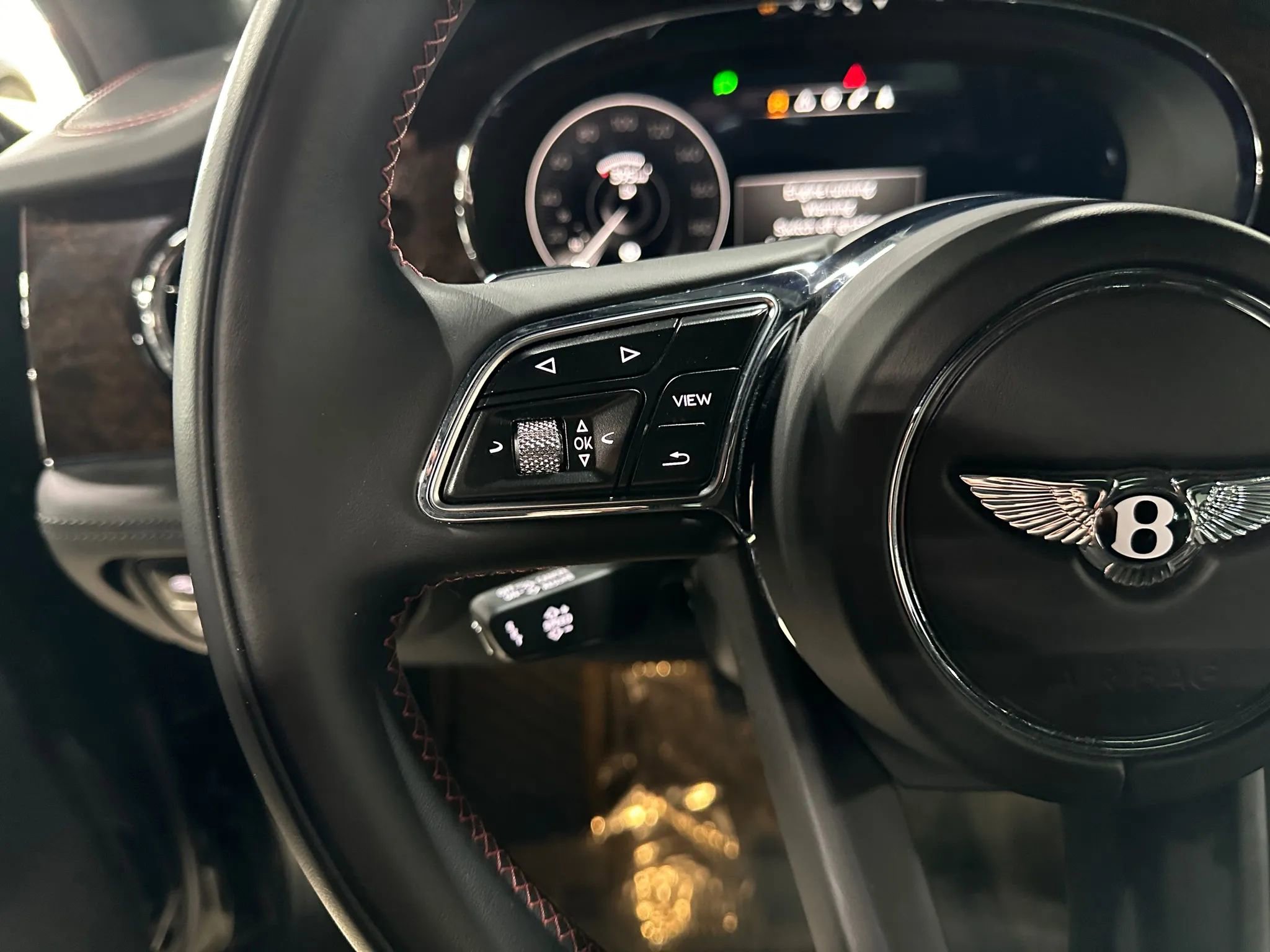 Used 2021 Bentley Bentayga image 15