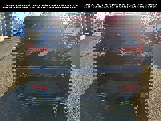 Used 2023 Chevrolet TrailBlazer ACTIV w/ Convenience Package image 9