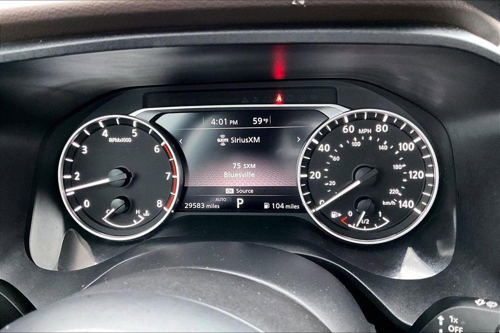 Used 2023 Nissan Rogue S image 12