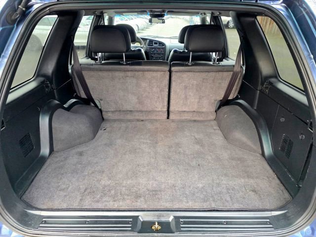 Used 2001 Nissan Pathfinder SE image 34