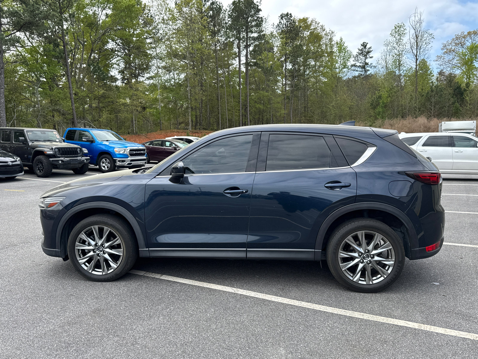 Used 2019 MAZDA CX-5 Signature AWD/4WD image 8