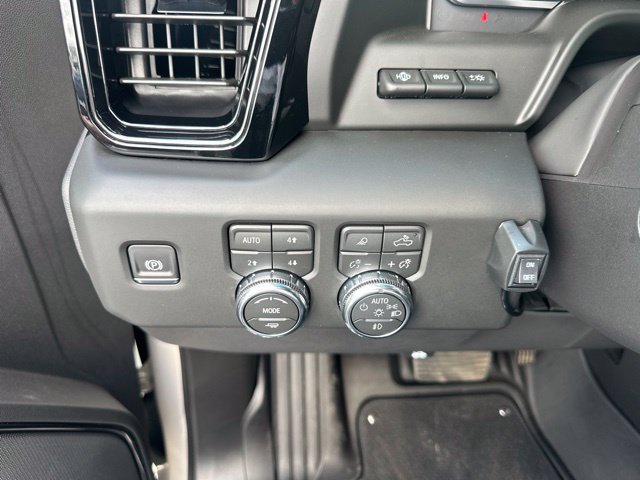 Used 2026 GMC Sierra 1500 AT4 w/ AT4 Premium Package AWD/4WD image 21