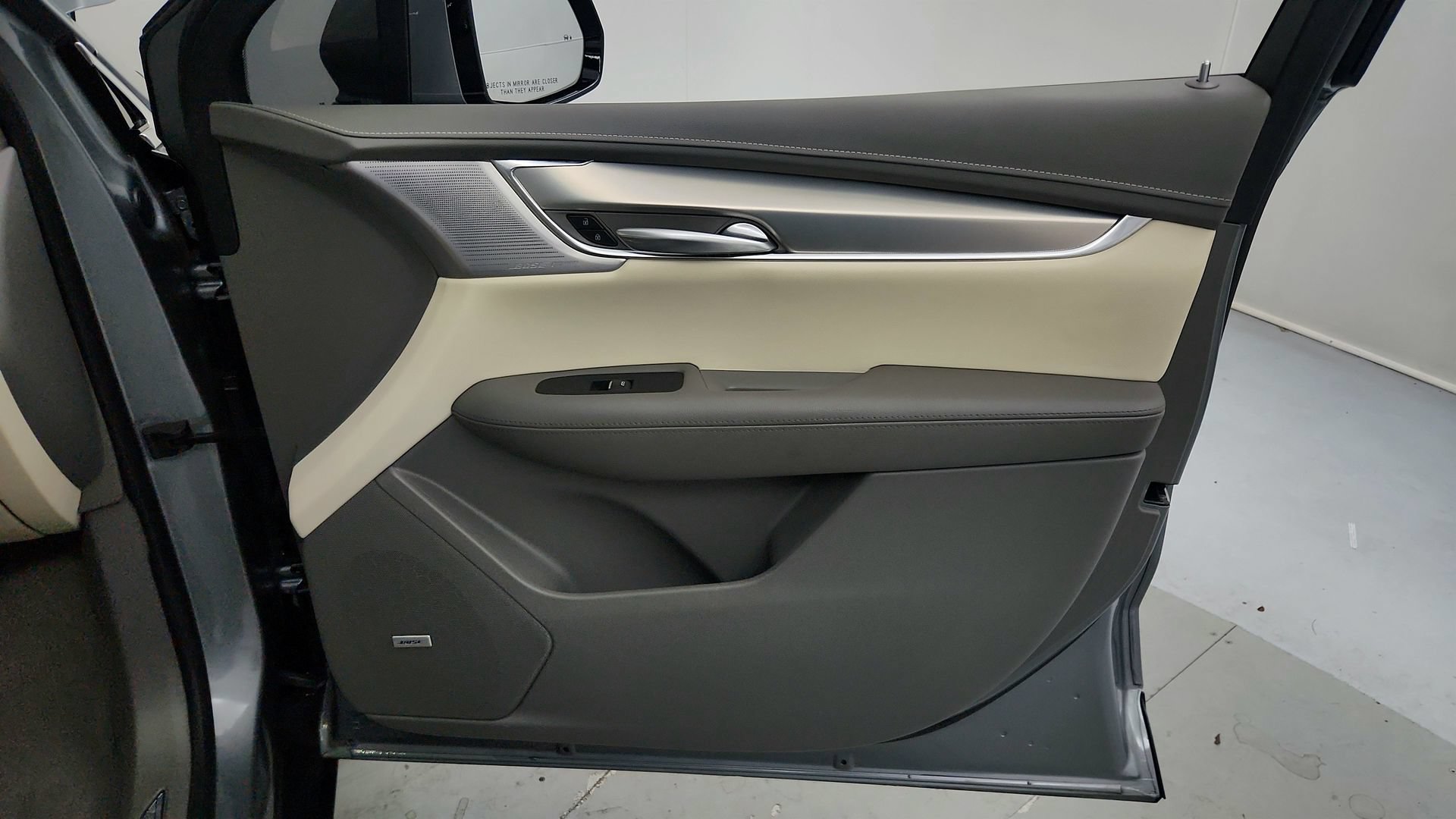 Certified 2023 Cadillac XT5 Premium Luxury AWD/4WD image 29