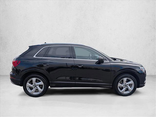 Used 2021 Audi Q3 2.0T Premium Plus w/ Premium Plus Package AWD/4WD image 4