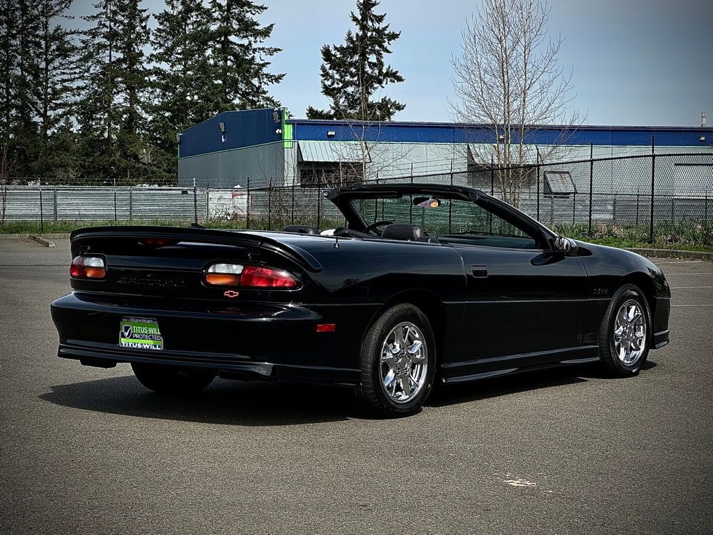 Used 2002 Chevrolet Camaro Z28 w/ Sport Appearance Pkg RWD image 13