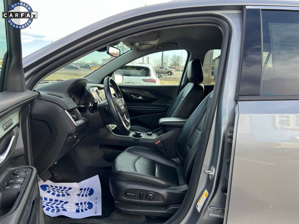 Used 2023 GMC Terrain SLT image 8