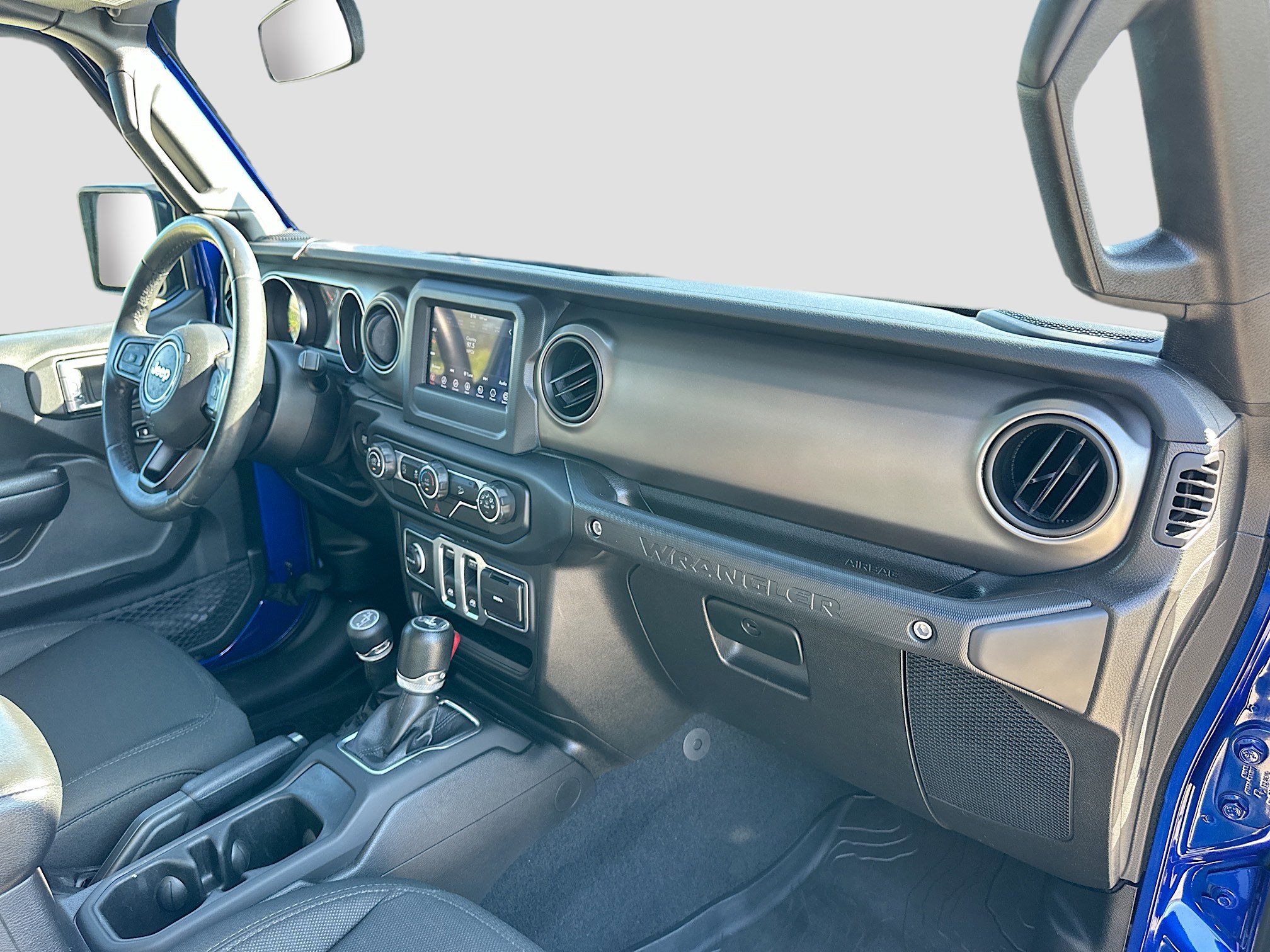 Used 2019 Jeep Wrangler Sport image 26