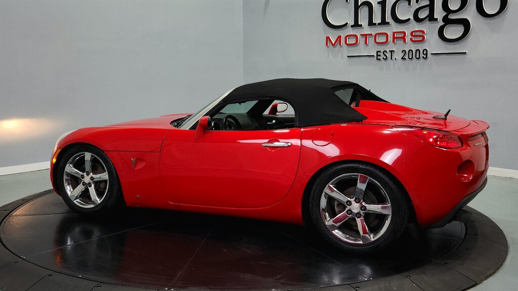 Used 2008 Pontiac Solstice GXP w/ Premium Package RWD image 19