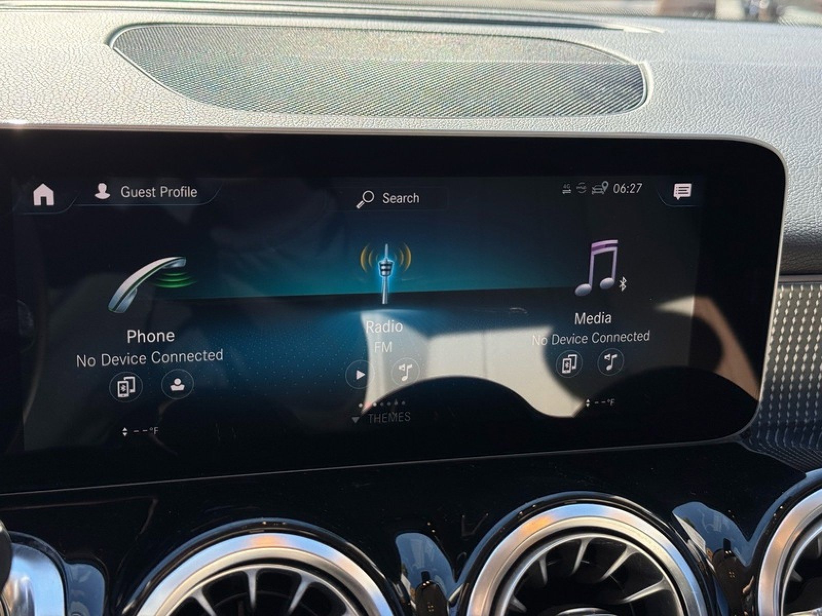 Certified 2020 Mercedes-Benz GLB 250 image 30