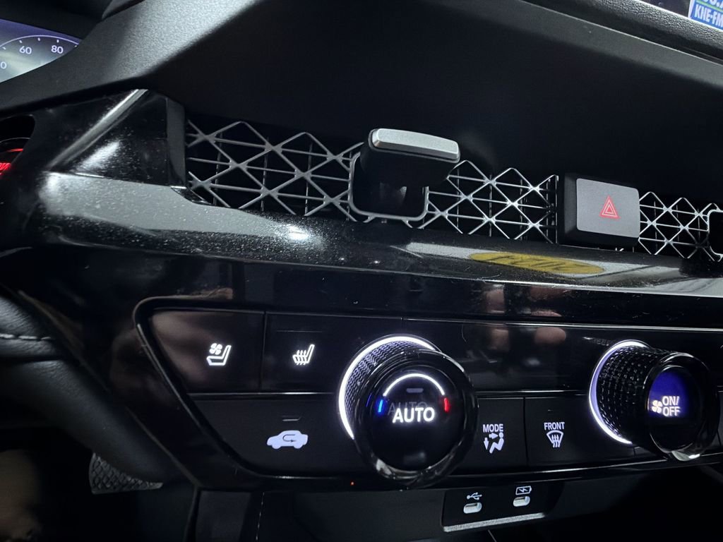 Used 2024 Honda Accord Touring image 23