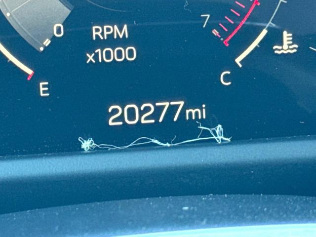 Used 2025 GMC Acadia Elevation image 63