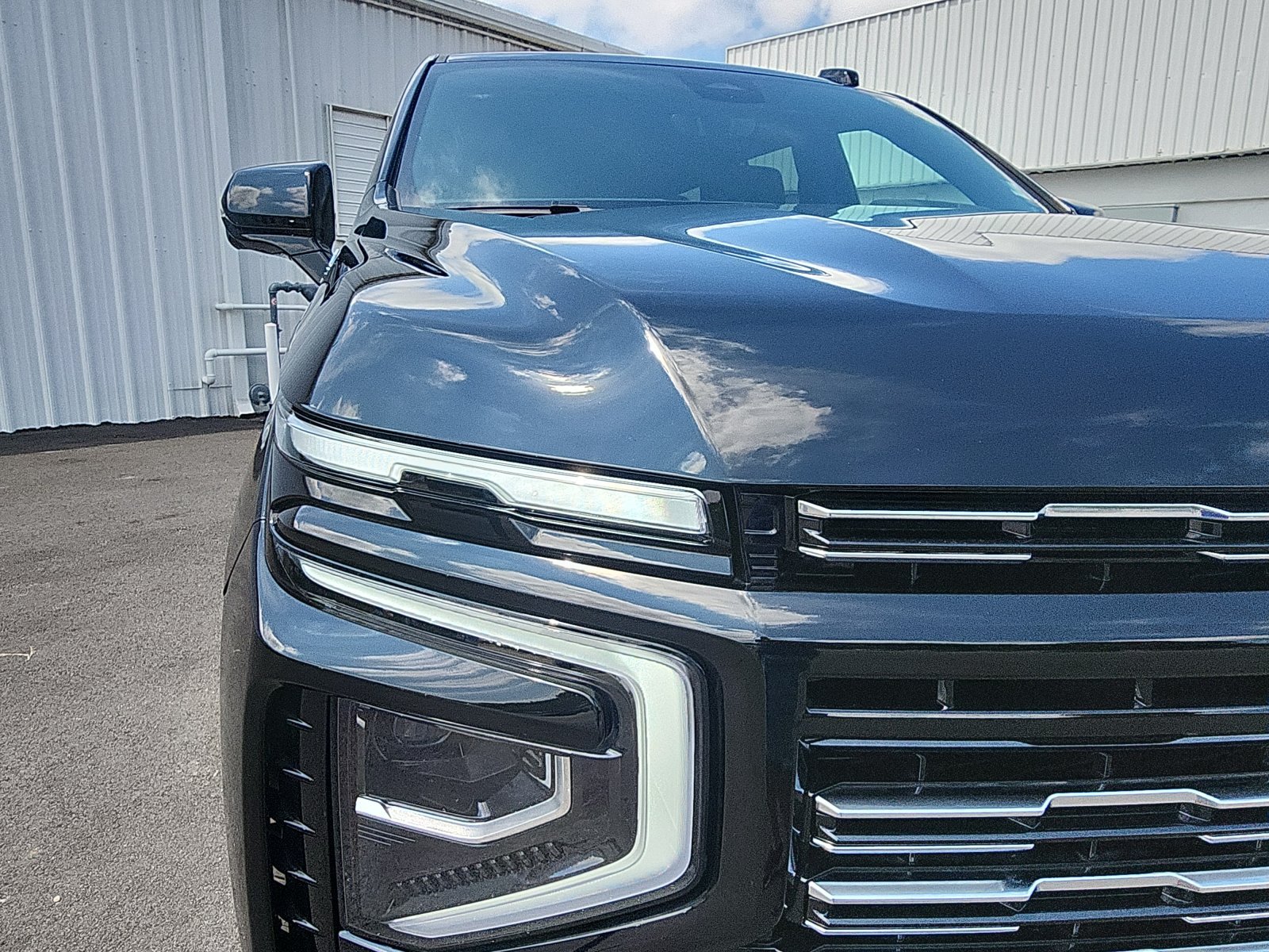 New 2026 Chevrolet Tahoe High Country AWD/4WD image 12