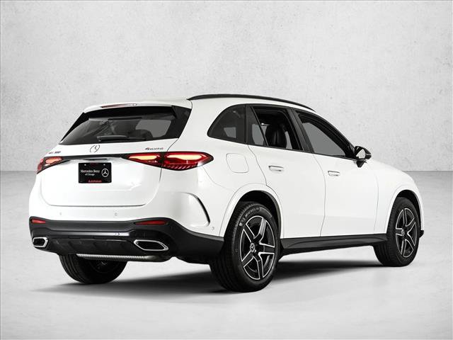 Used 2026 Mercedes-Benz GLC 300 4MATIC w/ AMG Line image 5