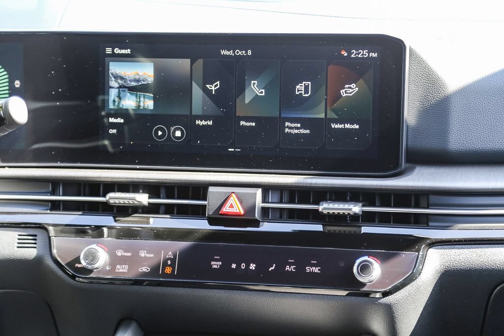 Certified 2026 Kia Sportage X-Line AWD/4WD image 14