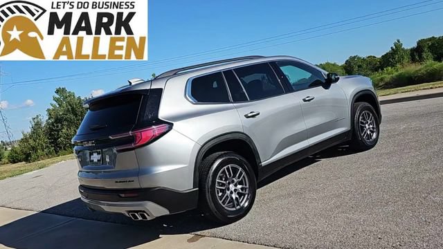 Used 2025 GMC Acadia Elevation FWD image 7