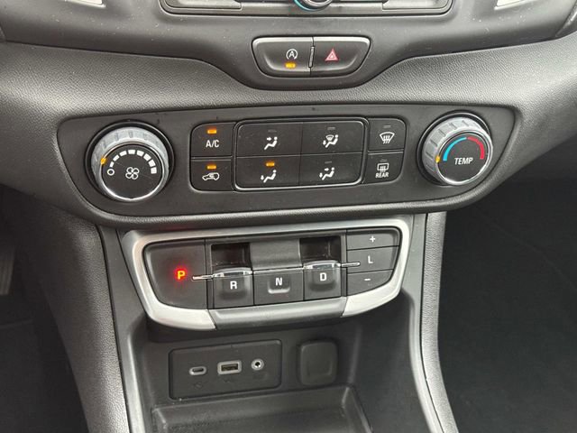 Certified 2024 GMC Terrain SLE image 32