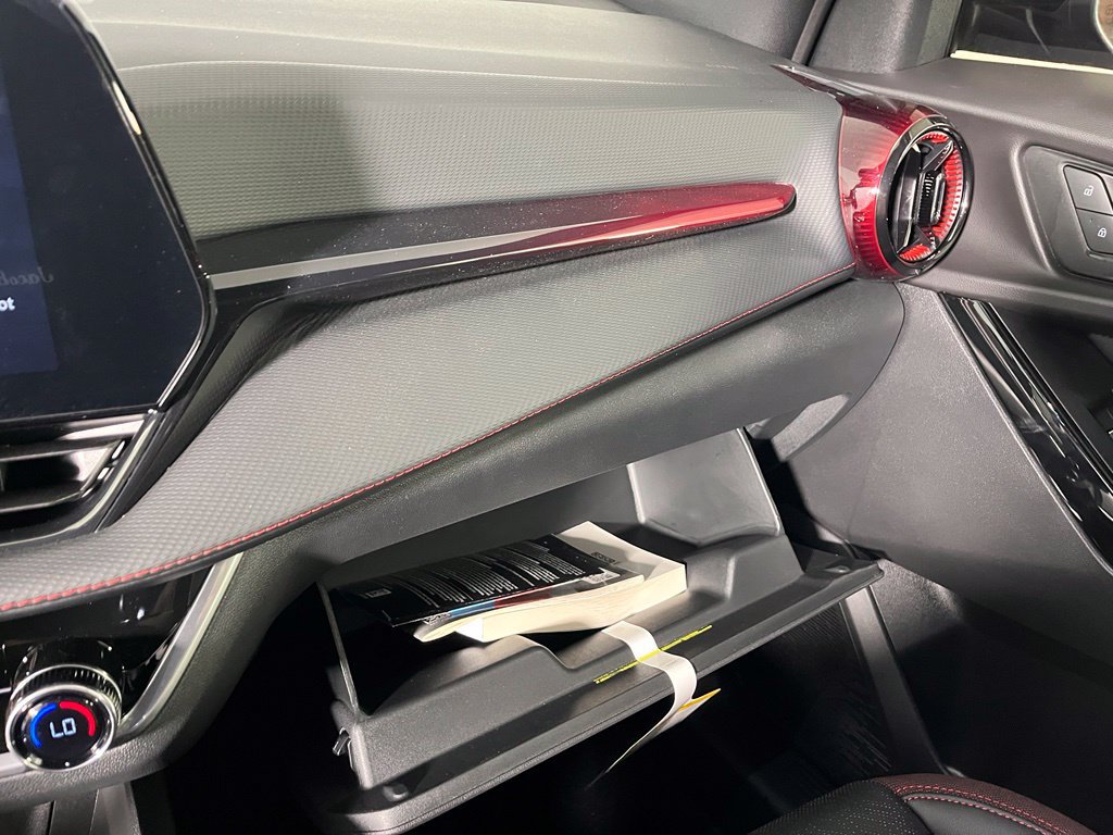 New 2027 Chevrolet Equinox RS w/ Convenience Package III FWD image 22