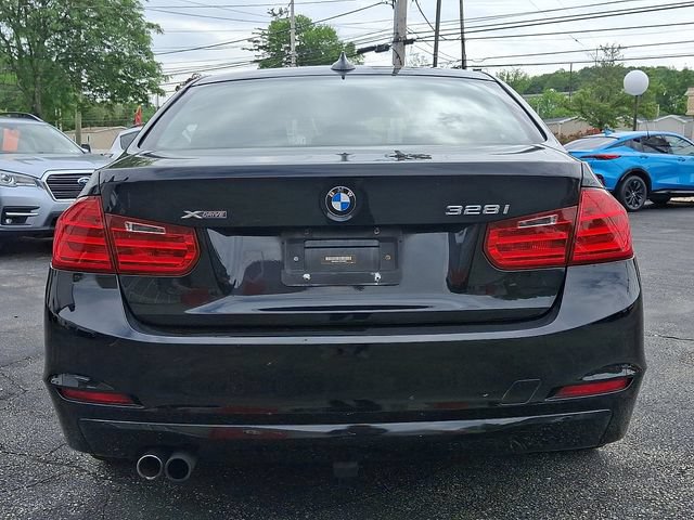 Used 2014 BMW 328i xDrive Sedan AWD/4WD image 5