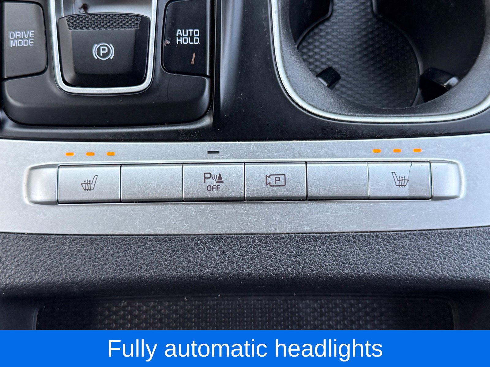 Used 2022 Kia Carnival LX FWD image 30