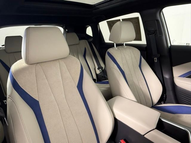 Used 2025 Acura ADX A-Spec image 57