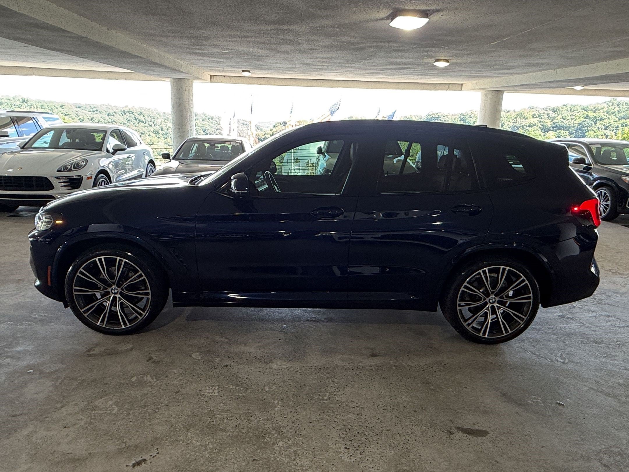 Used 2022 BMW X3 sDrive30i w/ M Sport Package 2 RWD image 2