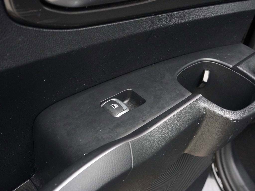 Used 2022 Kia Sorento S FWD image 42