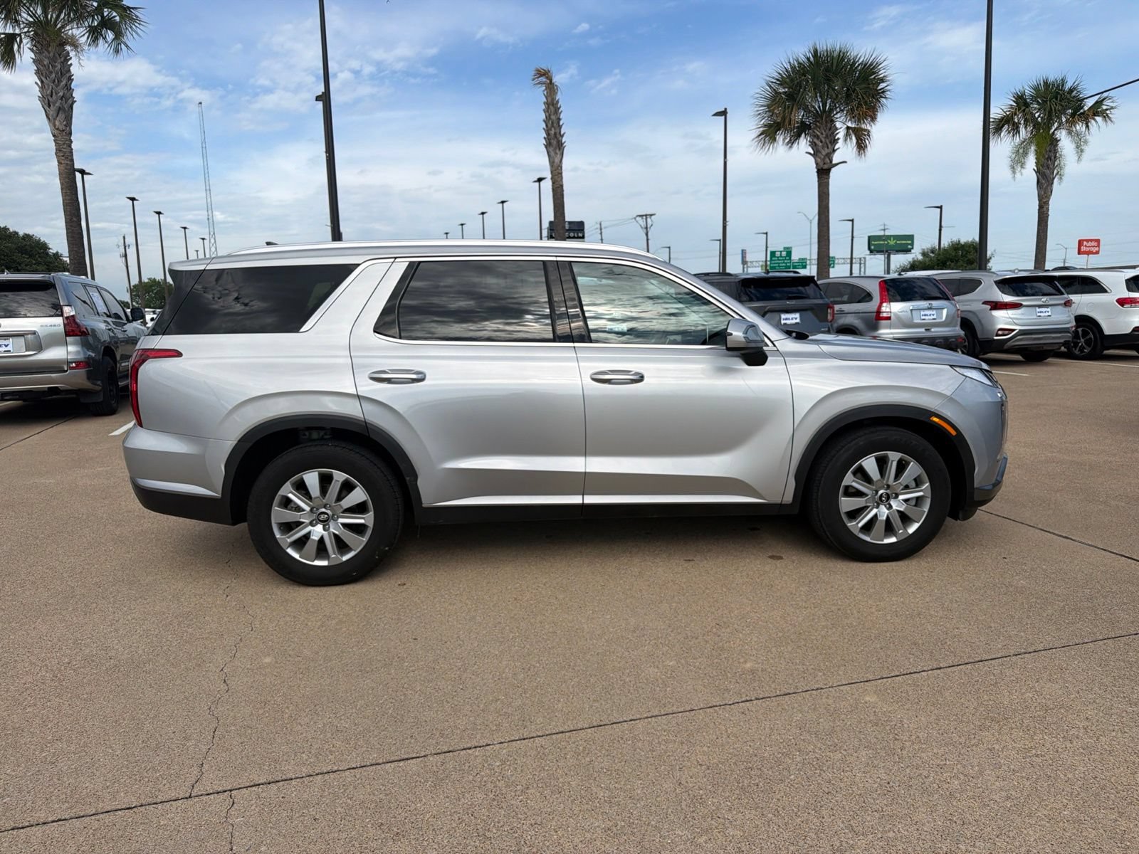 Used 2025 Hyundai Palisade SEL AWD/4WD image 4