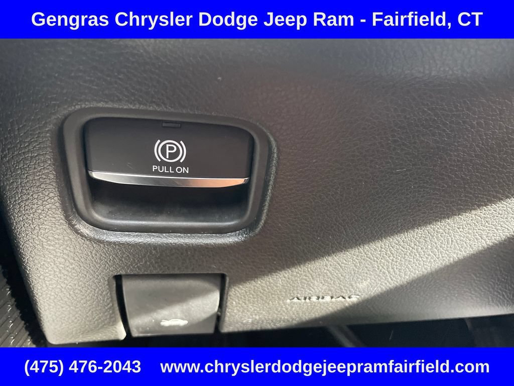 Used 2023 Jeep Grand Cherokee Limited w/ Luxury Tech Group II AWD/4WD image 62