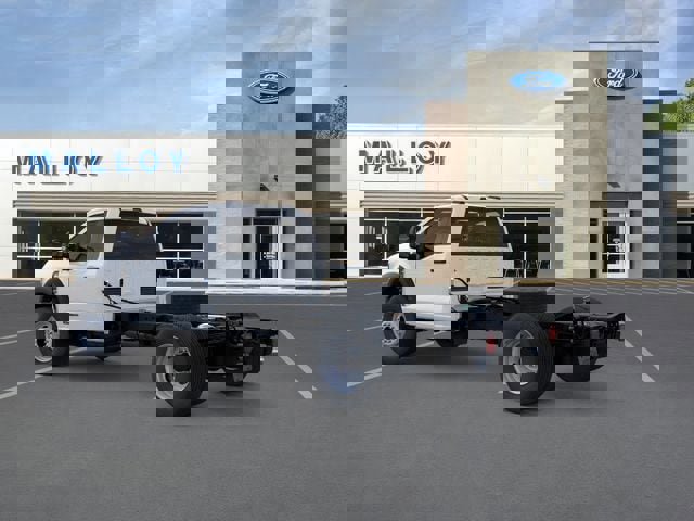 New 2025 Ford F600 4x4 Regular Cab Super Duty w/ Snow Plow Prep Package image 39