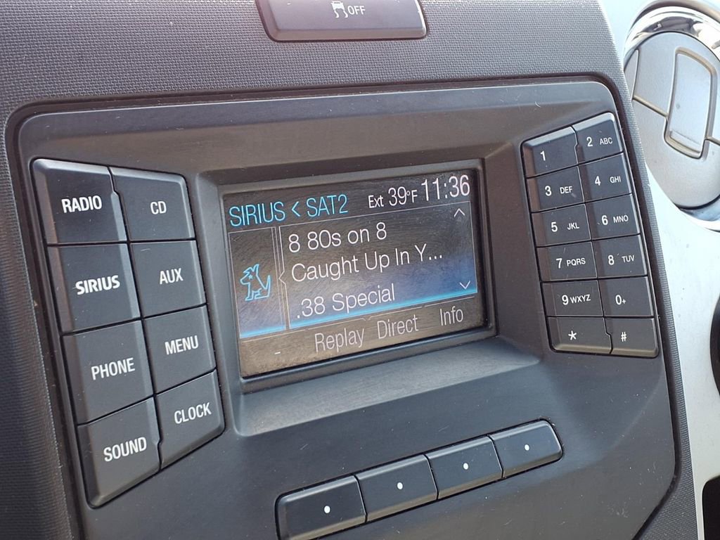 Used 2013 Ford F150 XLT w/ Luxury Equipment Group image 17