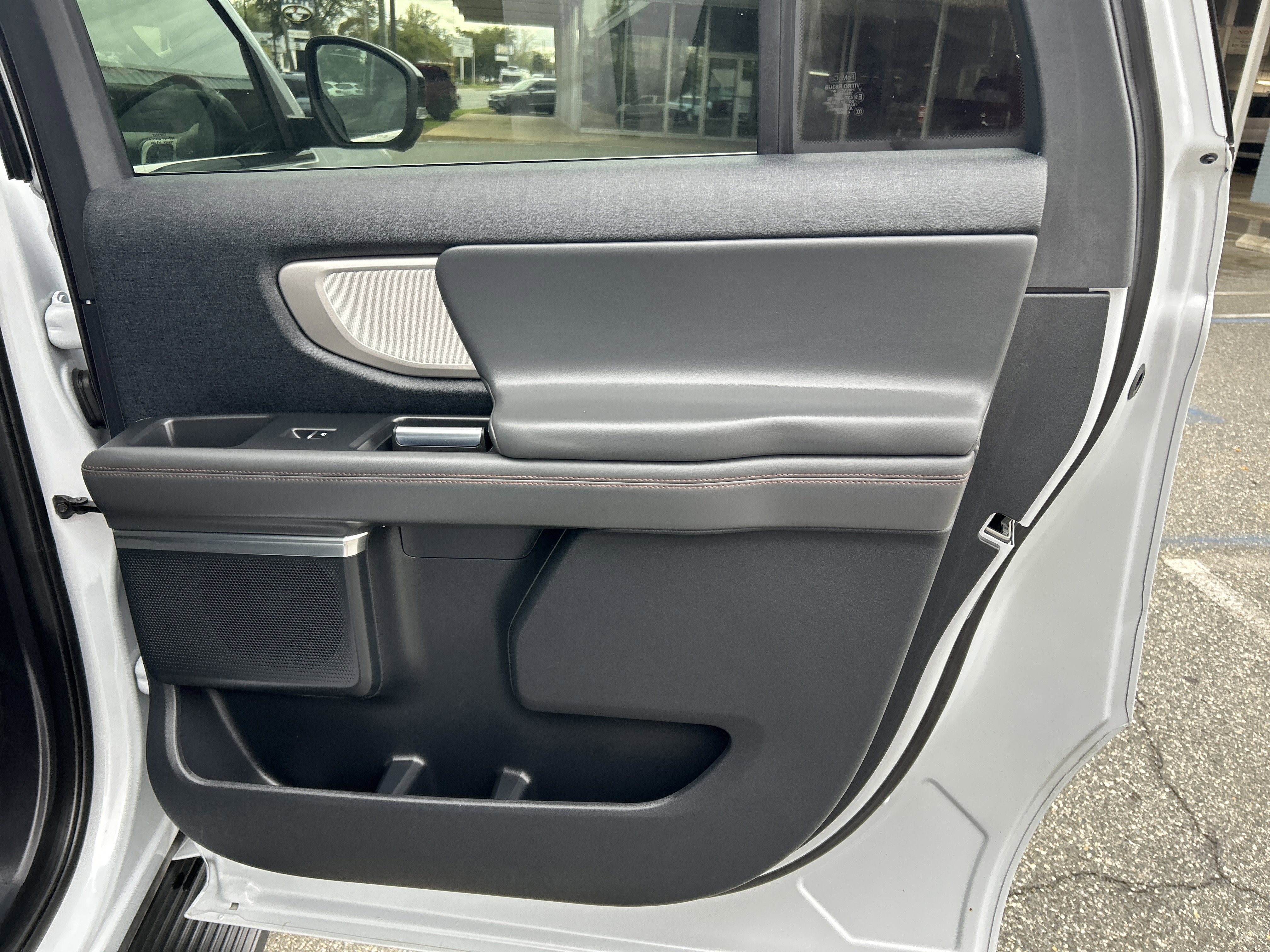 Certified 2025 Ford Expedition Max Active image 21
